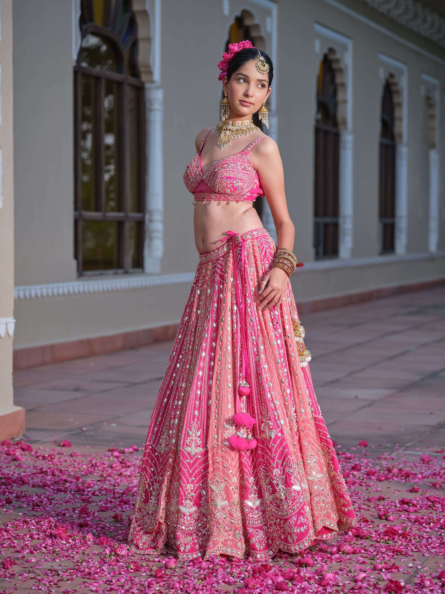 Gulaabi Noor